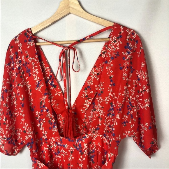 ASOS Moon River Red Floral Wrap Cropped Jumpsuit M - Picture 7 of 16